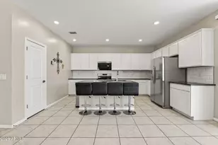 17321 W Country Club Terrace, Surprise, AZ 85387 - Photo 18