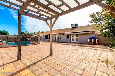 2 E Muriel Drive, Phoenix, AZ 85022 - Photo 34