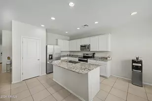 10410 W Sonrisas St, Tolleson, AZ 85353 - Photo 18