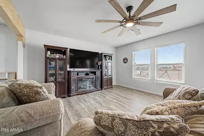 3805 N Juniper Drive, Eloy, AZ 85131 - Photo 2