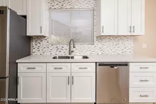 8564 W Ocotillo Rd, Glendale, AZ 85305 - Photo 12