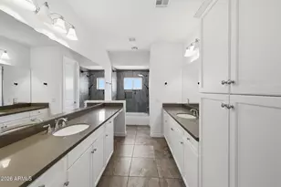 3030 N 38th St, Phoenix, AZ 85018 - Photo 18