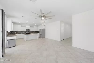 3030 N 38th Street #108, Phoenix, AZ 85018 - Photo 8