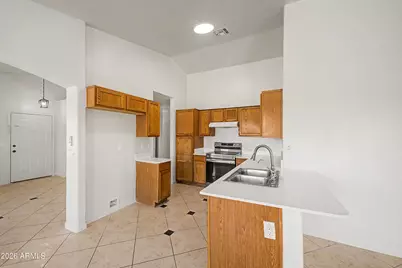 6317 W Watkins Street, Phoenix, AZ 85043 - Photo 10