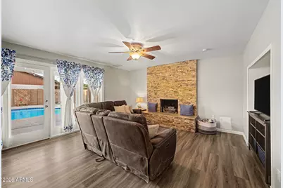 4966 W Onyx Avenue, Glendale, AZ 85302 - Photo 8