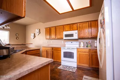 1905 N 106th Drive, Avondale, AZ 85392 - Photo 8