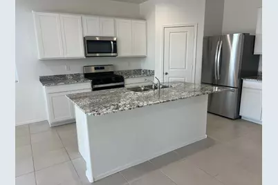 15645 W Desert Hollow Drive, Surprise, AZ 85387 - Photo 8