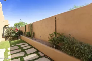 6540 E Redmont Dr, Mesa, AZ 85215 - Photo 34
