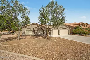 221 S Quartz St, Gilbert, AZ 85296 - Photo 2