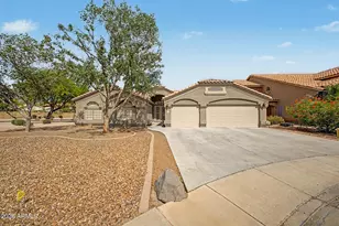 221 S Quartz St, Gilbert, AZ 85296 - Photo 1