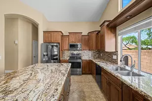 221 S Quartz St, Gilbert, AZ 85296 - Photo 24