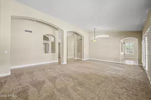 221 S Quartz St, Gilbert, AZ 85296 - Photo 6