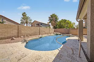 221 S Quartz St, Gilbert, AZ 85296 - Photo 34