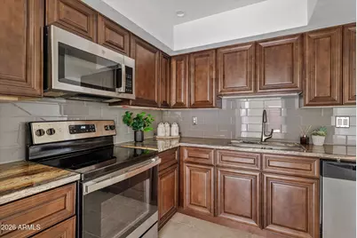 3702 E Monterosa Street #2, Phoenix, AZ 85018 - Photo 1