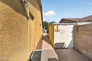 653 S Esmeralda, Mesa, AZ 85208 - Photo 36