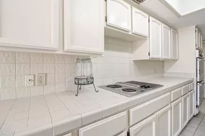 3025 E Marlette Avenue, Phoenix, AZ 85016 - Photo 8