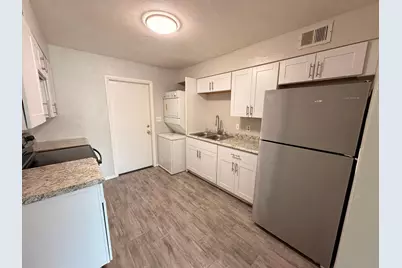 4837 E Willetta Street #Apt 3, Phoenix, AZ 85008 - Photo 4