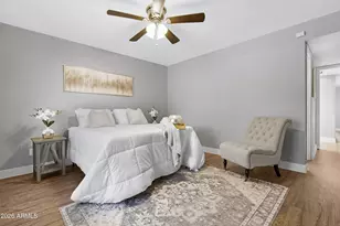 5803 W Gelding Dr, Glendale, AZ 85306 - Photo 20