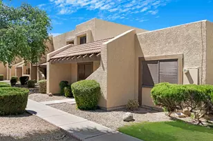 5803 W Gelding Dr, Glendale, AZ 85306 - Photo 2