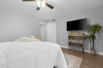 5803 W Gelding Drive, Glendale, AZ 85306 - Photo 24