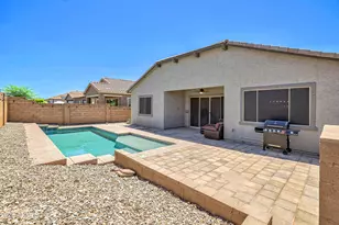 18868 W Laurel Ln, Surprise, AZ 85388 - Photo 38