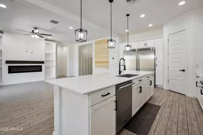 18868 W Laurel Lane, Surprise, AZ 85388 - Photo 12