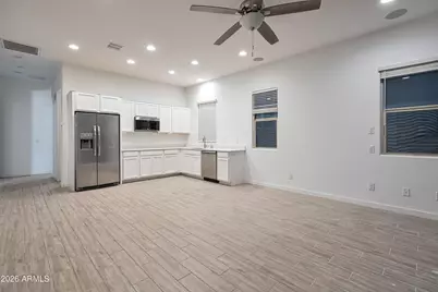 18868 W Laurel Lane, Surprise, AZ 85388 - Photo 32