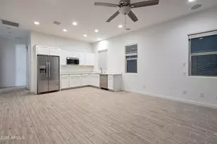18868 W Laurel Ln, Surprise, AZ 85388 - Photo 32