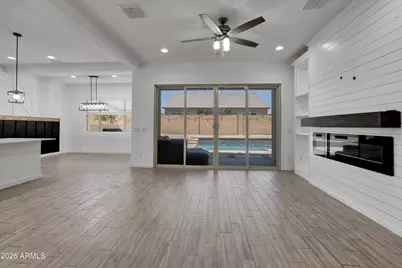 18868 W Laurel Lane, Surprise, AZ 85388 - Photo 16