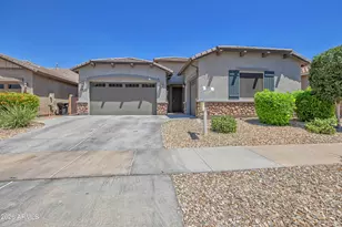18868 W Laurel Ln, Surprise, AZ 85388 - Photo 2