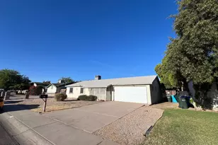 2007 N 73rd Ave, Phoenix, AZ 85035 - Photo 1