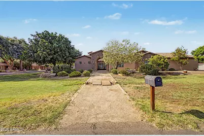 11102 E Victoria Street, Chandler, AZ 85248 - Photo 2