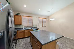 6525 S 37th Ln, Phoenix, AZ 85041 - Photo 18