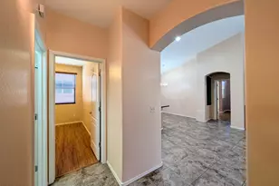 6525 S 37th Ln, Phoenix, AZ 85041 - Photo 36