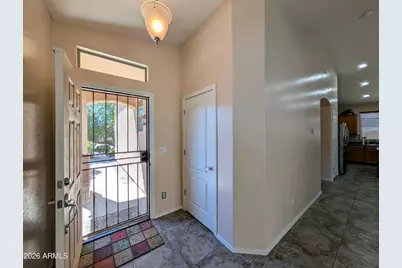6525 S 37th Lane, Phoenix, AZ 85041 - Photo 10
