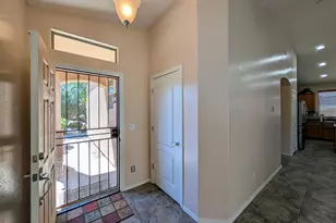 6525 S 37th Ln, Phoenix, AZ 85041 - Photo 10