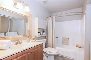 465 W Ivyglen St, Mesa, AZ 85201 - Photo 4