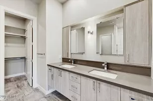 2645 E Osborn Rd, Phoenix, AZ 85016 - Photo 8
