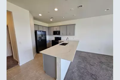 4061 E Pony Lane #Unit 101, Gilbert, AZ 85295 - Photo 2