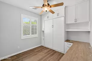 963 S Colonial Dr, Gilbert, AZ 85296 - Photo 22