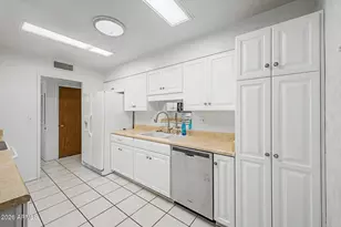 11241 N 111th Ave, Sun City, AZ 85351 - Photo 4