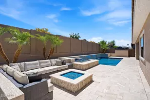 2525 E Pleasant Ln, Phoenix, AZ 85042 - Photo 38