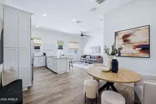 2525 E Pleasant Ln, Phoenix, AZ 85042 - Photo 28