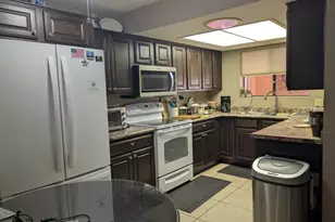 463 S Olmo Cir, Apache Junction, AZ 85120 - Photo 4