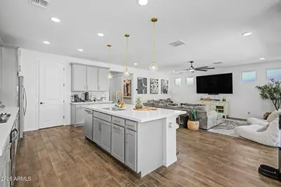 4329 W Nora Drive, San Tan Valley, AZ 85144 - Photo 10