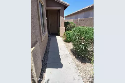 2342 W Kristina Avenue, San Tan Valley, AZ 85144 - Photo 1