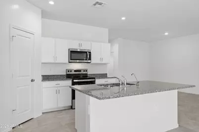 1579 W Hess Avenue, Coolidge, AZ 85128 - Photo 6