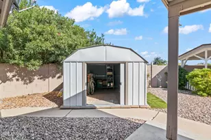 3025 E Bremen St, Phoenix, AZ 85032 - Photo 28