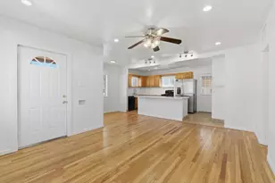 361 E Clarendon Ave, Phoenix, AZ 85012 - Photo 4