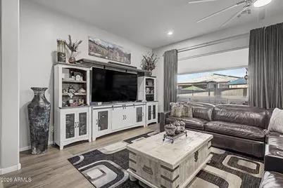 17913 W Redwood Lane, Goodyear, AZ 85338 - Photo 46